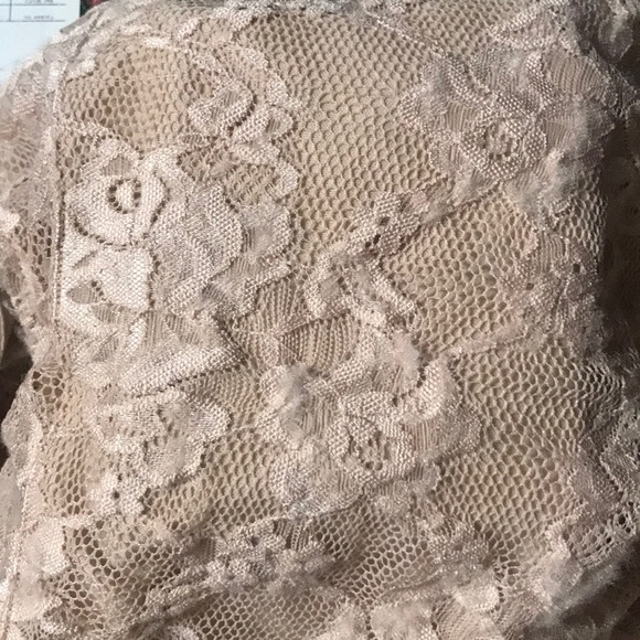 Dress - Picture 4 of 4